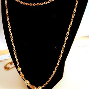 CHAIN LINK NECKLACE
